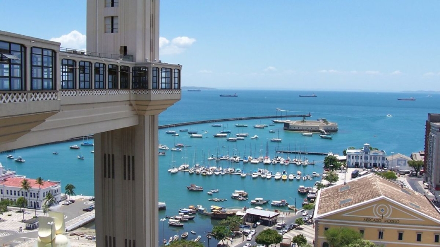 1200px-Elevador_Lacerda_Salvador_Bahia